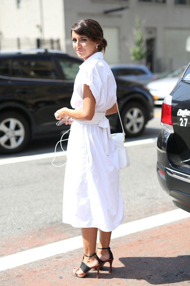 White Shirt Dress - Off Duty Style Outfits Cool Girls Swear By // NotJessFashion.com