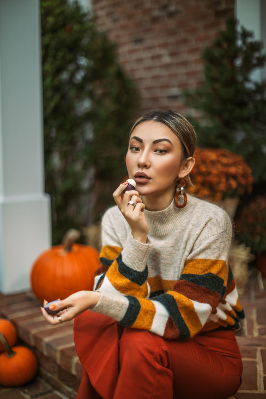 Beauty-inspired autumn celebration featuring EOS Sugarplum Lip Balm // Notjessfashion.com