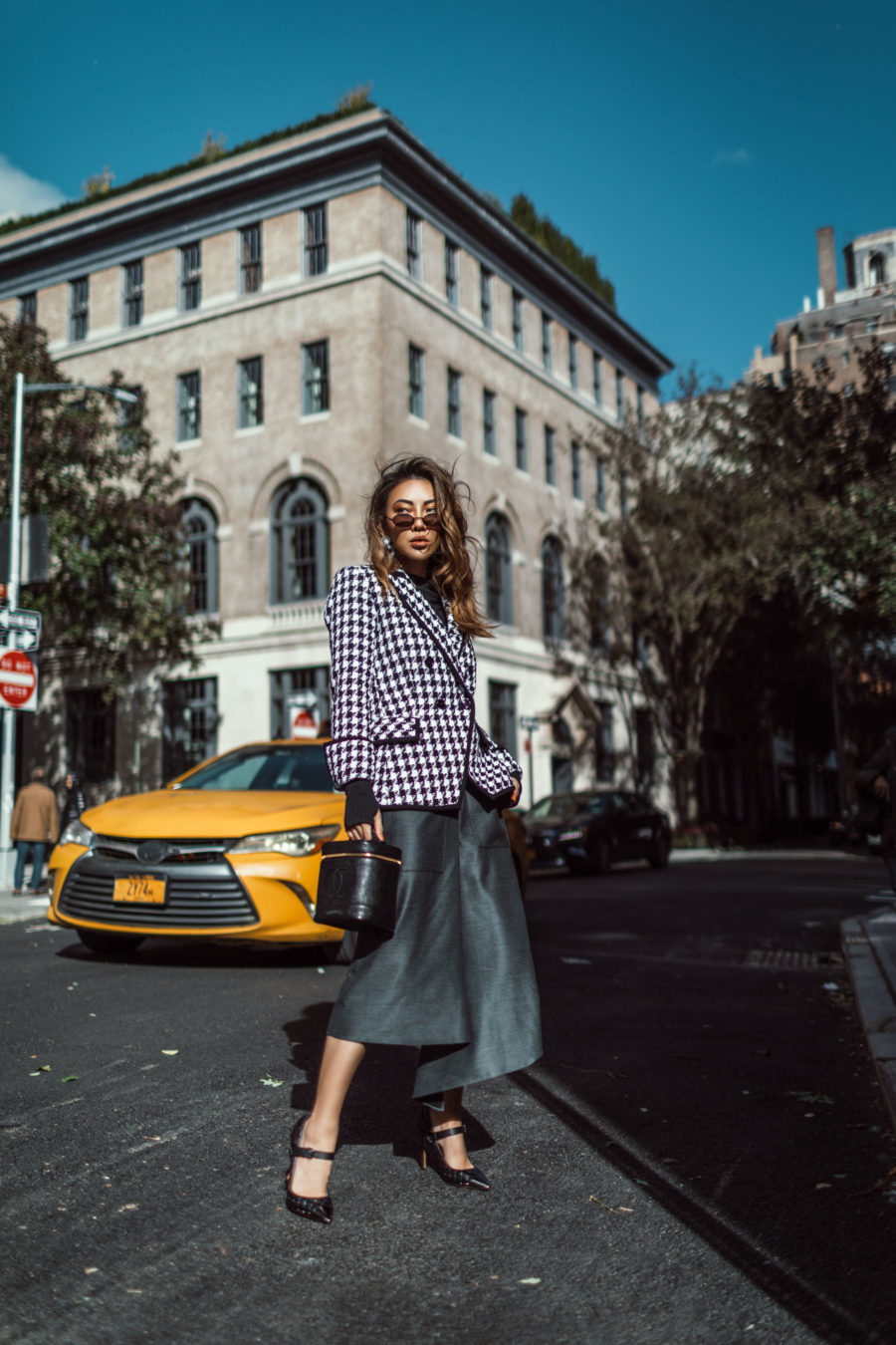 fashion blogger jessica wang wears a houndstooth blazer from intermix while sharing the best mid-week sales to shop // Jessica Wang - Notjessfashion.com