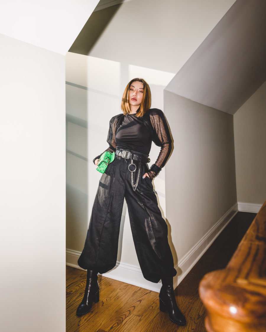 summer 2020 trends featuring jogger pants and sheer sleeve top // Jessica Wang - Notjessfashion.com
